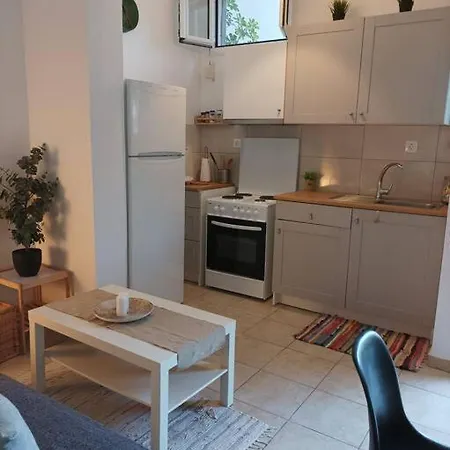 Comfy Cozy Iksia Appartement
